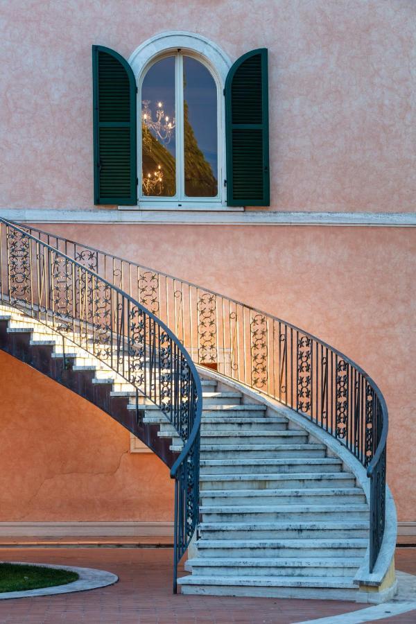 Villa Valentini Bonaparte Pozzuolo Kültér fotó